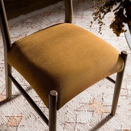 Ensemble de 2 chaises de salle à manger Ludlow, chenille miel épicé | Chêne argenté