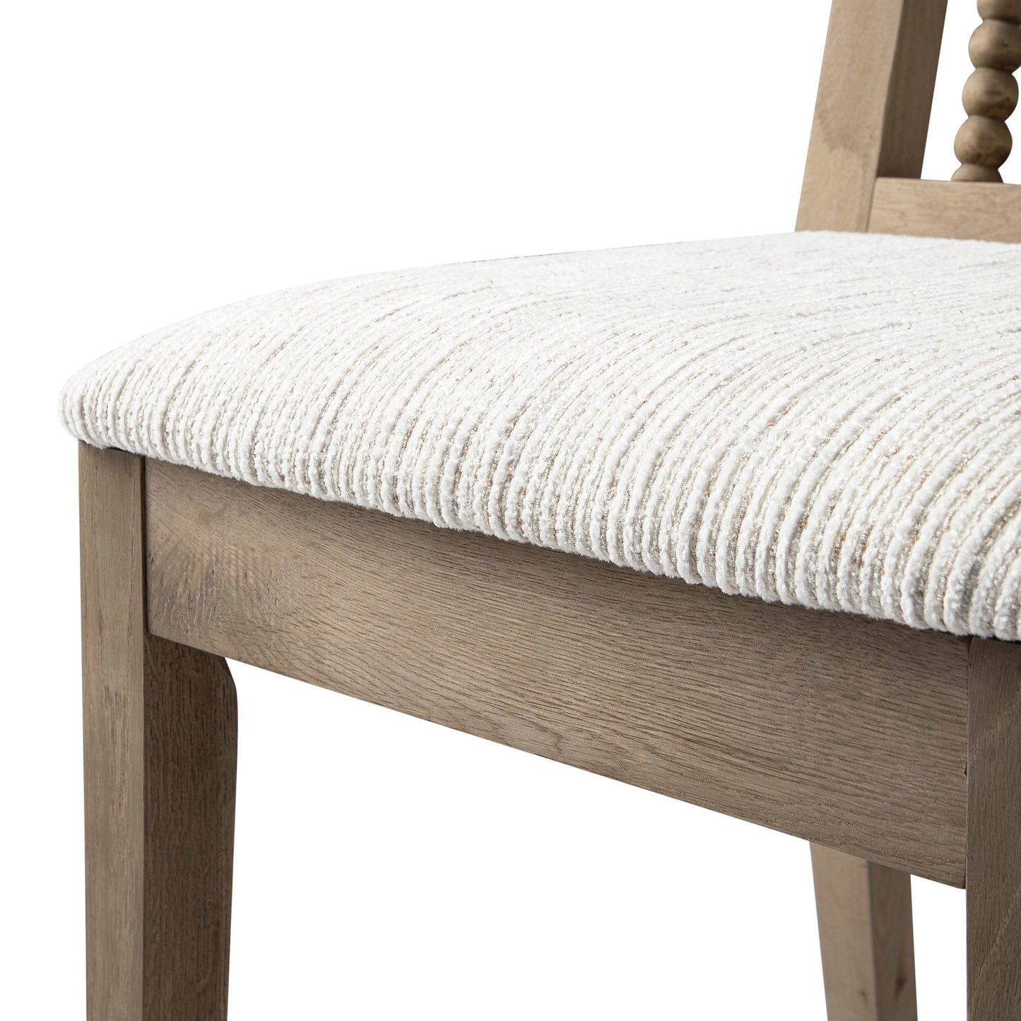 Ensemble de 2 chaises de salle à manger Hemingford en chêne lavé, tissu texturé beige et fuseau