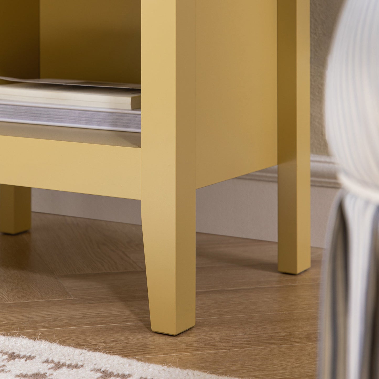 Table de chevet Oakham à 1 tiroir, rotin jaune