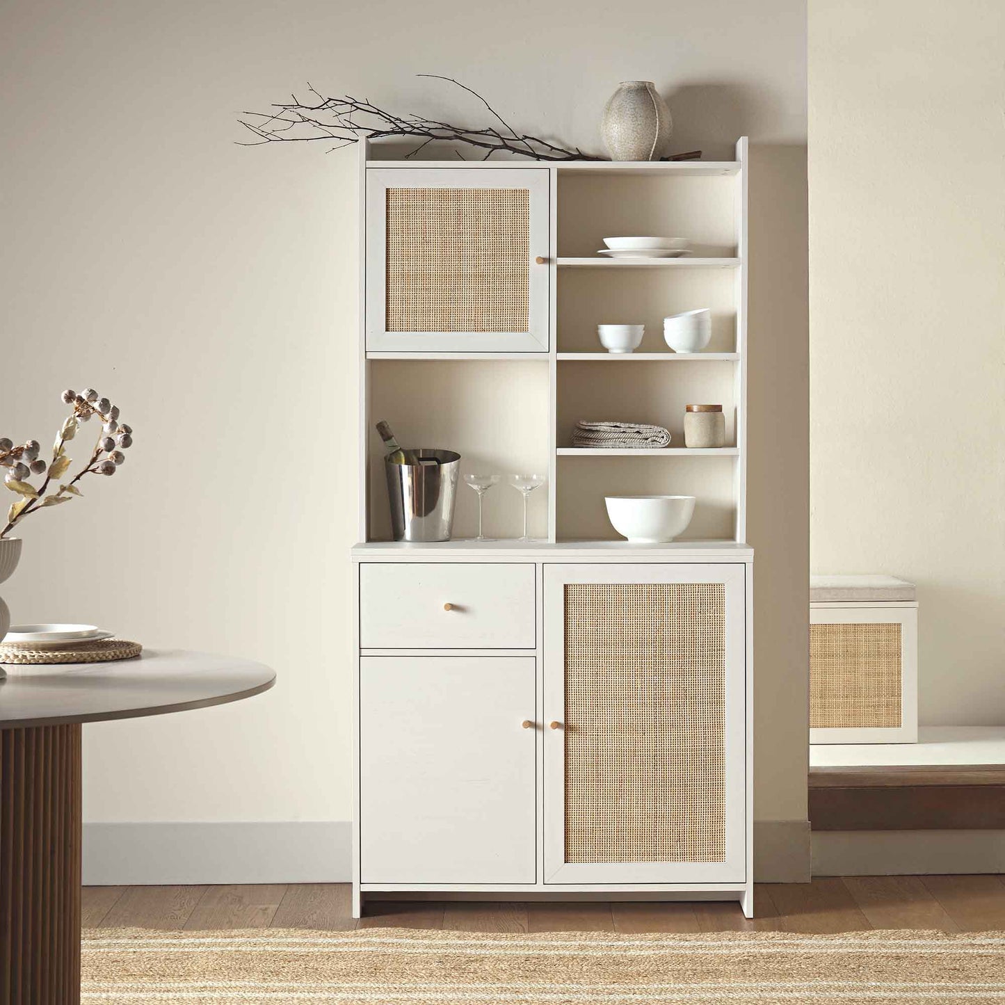 Commode en rotin tressé Frances, blanche