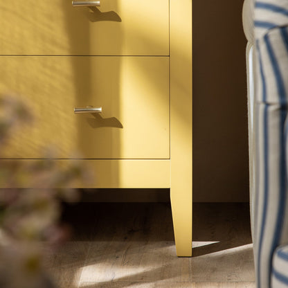 Commode Oakham à 4 tiroirs, rotin jaune