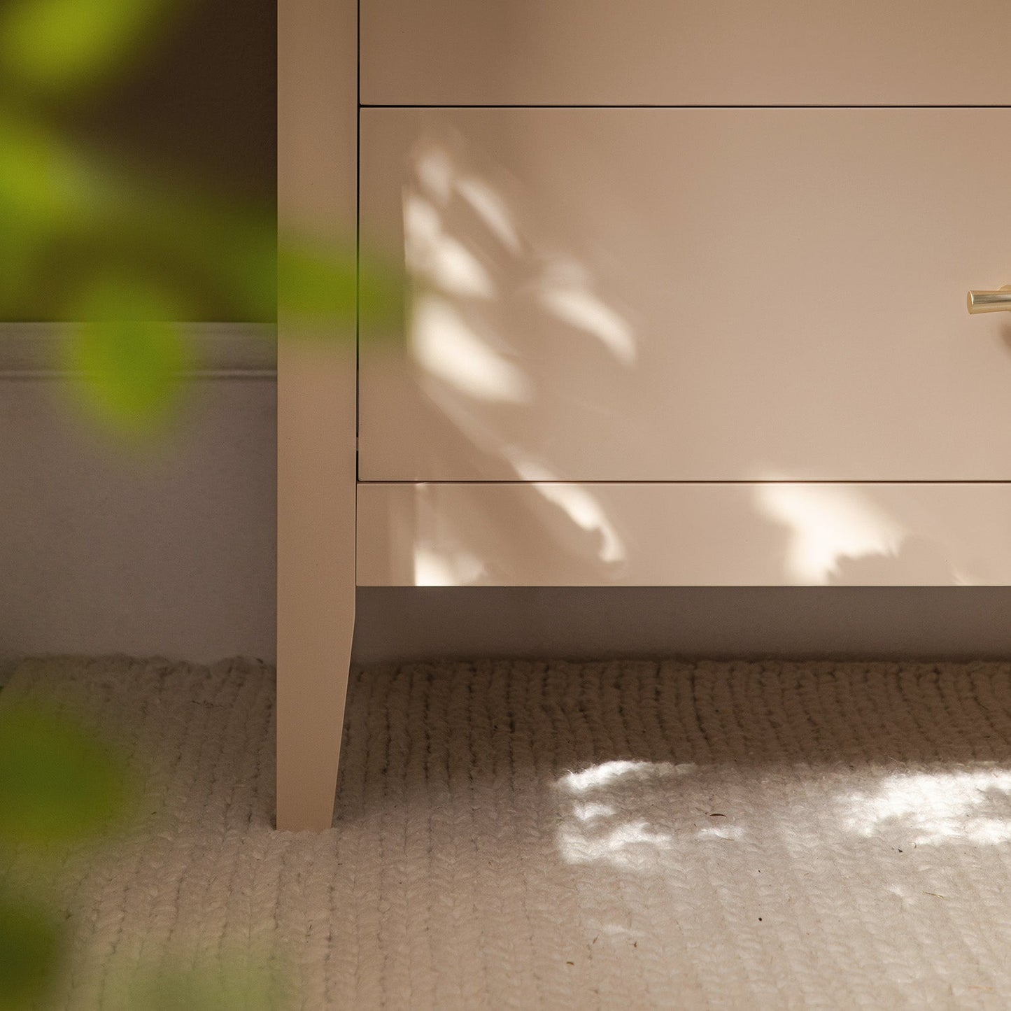 Commode 6 tiroirs Oakham, rose nude