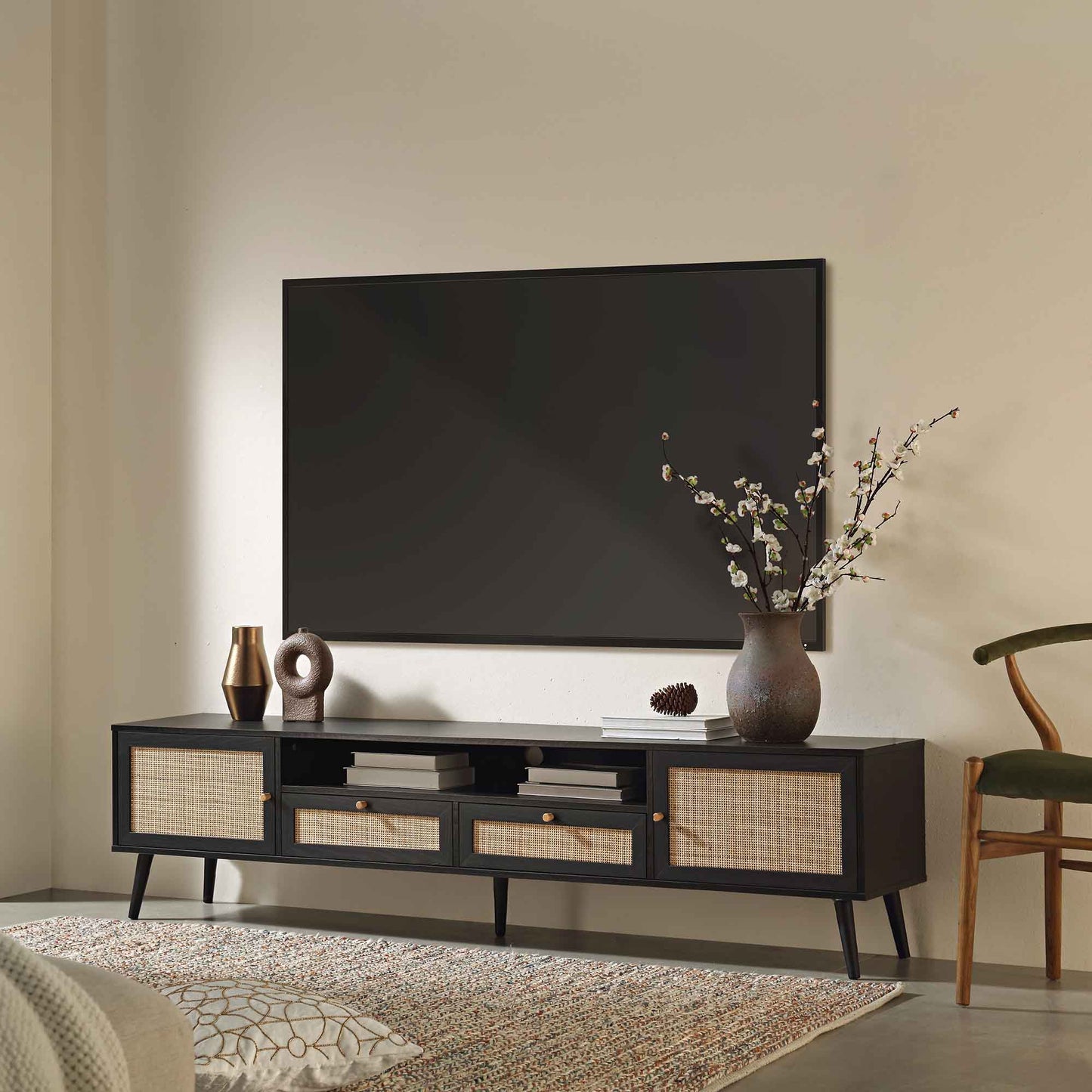 Meuble TV en rotin tressé Frances, 200 cm de large, noir