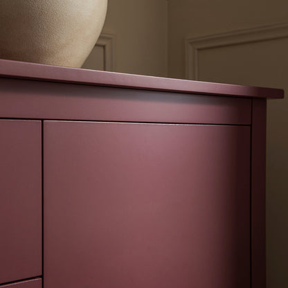 Buffet large Oakham avec tiroirs, cerisier sauvage