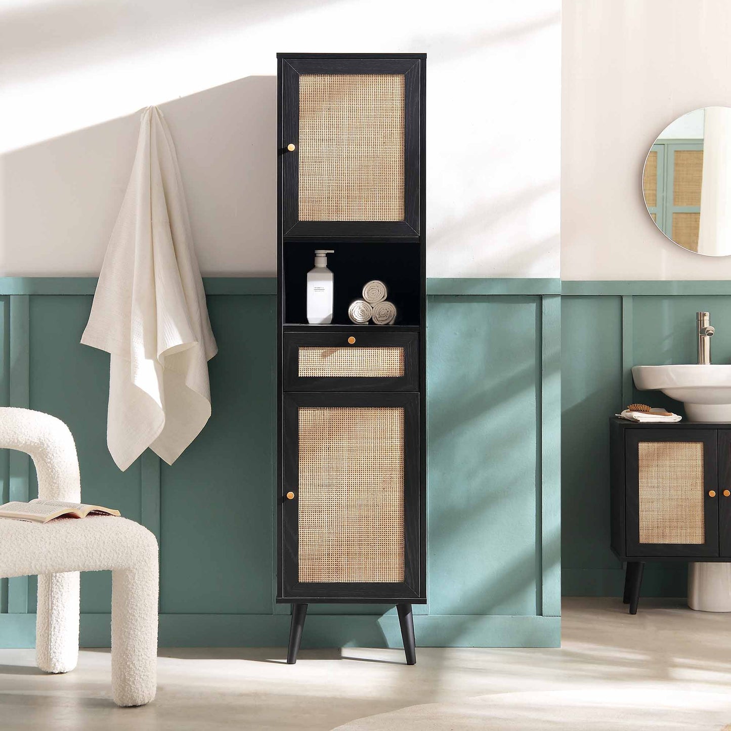 Meuble de salle de bain haut en rotin tressé Frances, noir