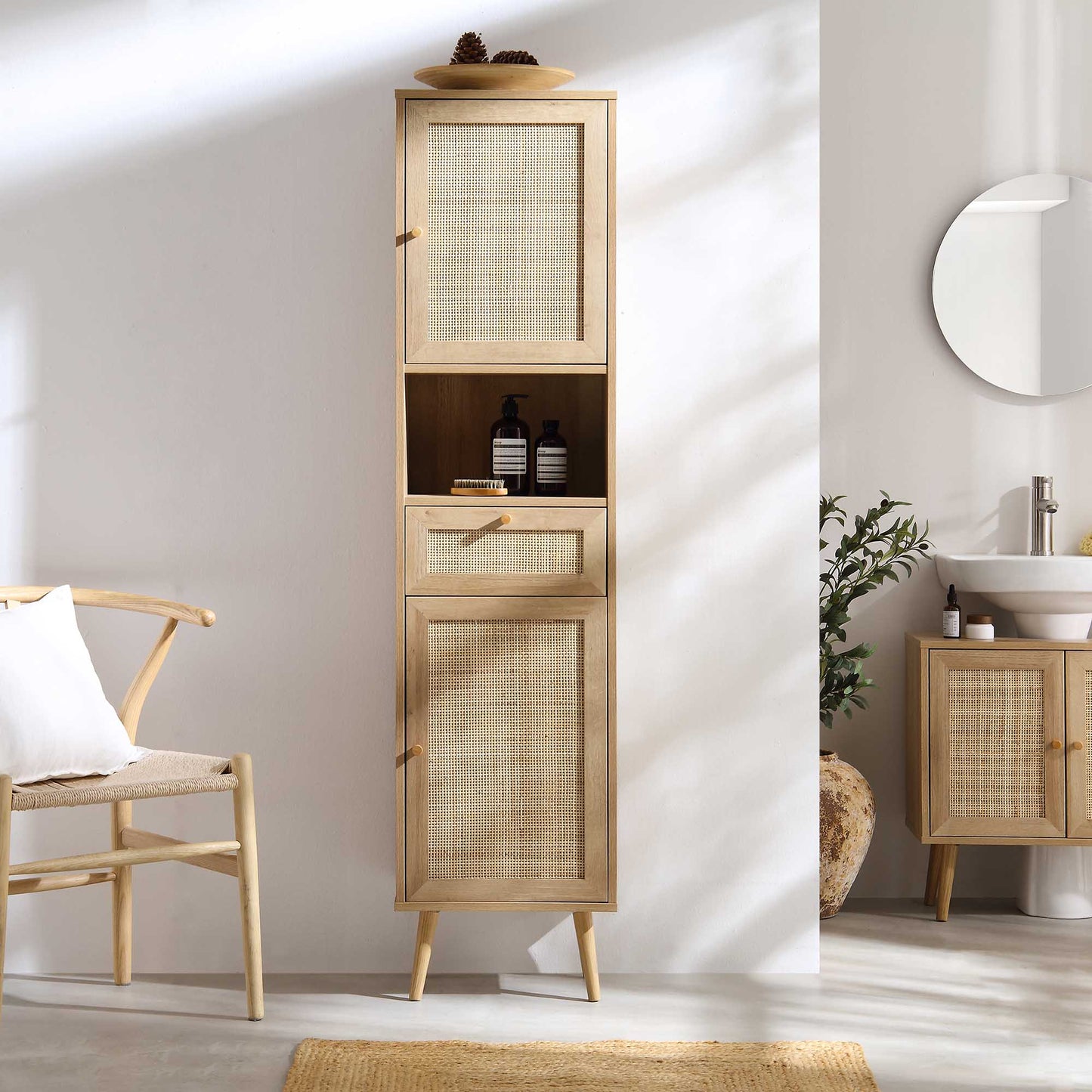 Meuble de salle de bain haut en rotin tressé Frances, naturel