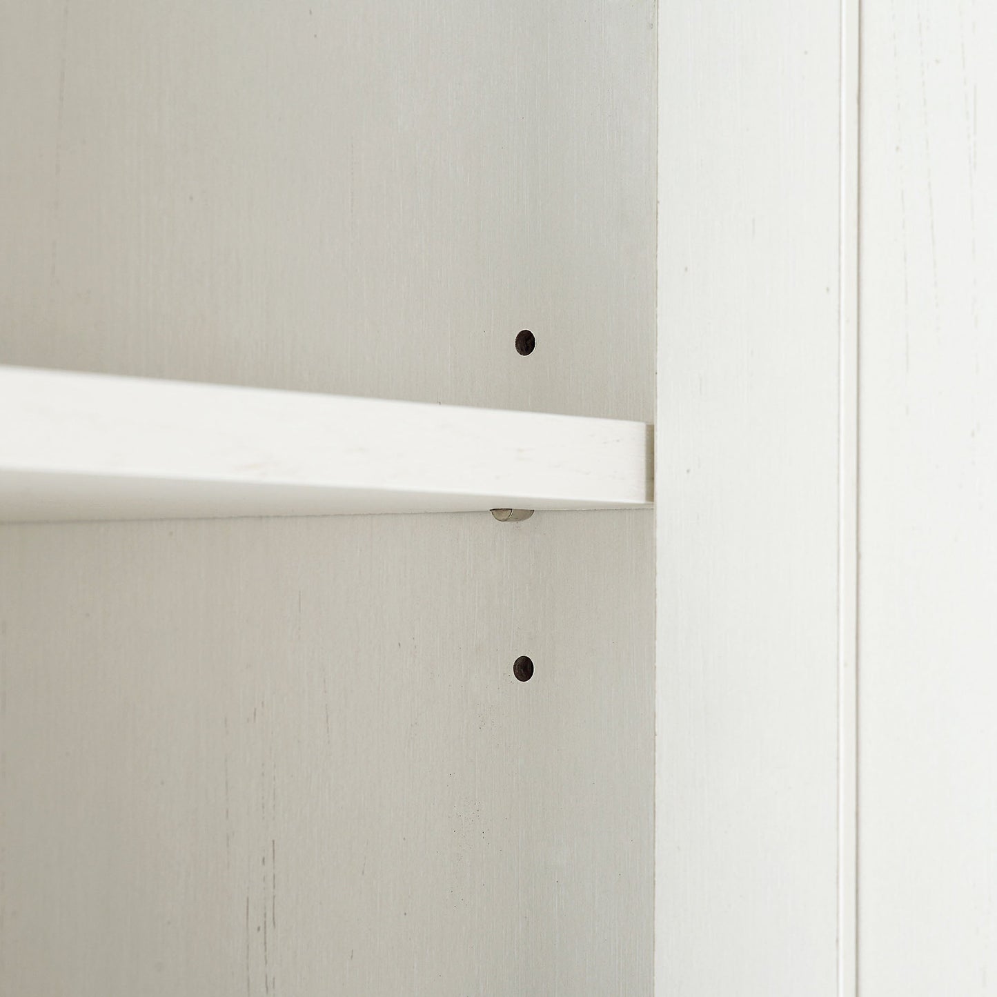 Meuble de salle de bain haut en rotin tressé Frances, blanc