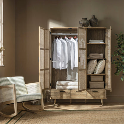 Armoire triple en rotin courbé Izzy, naturel