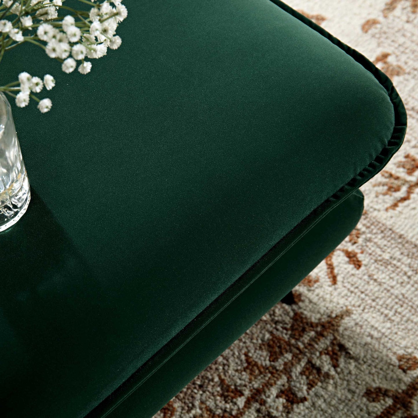 Repose-pieds en velours vert forêt Obriel