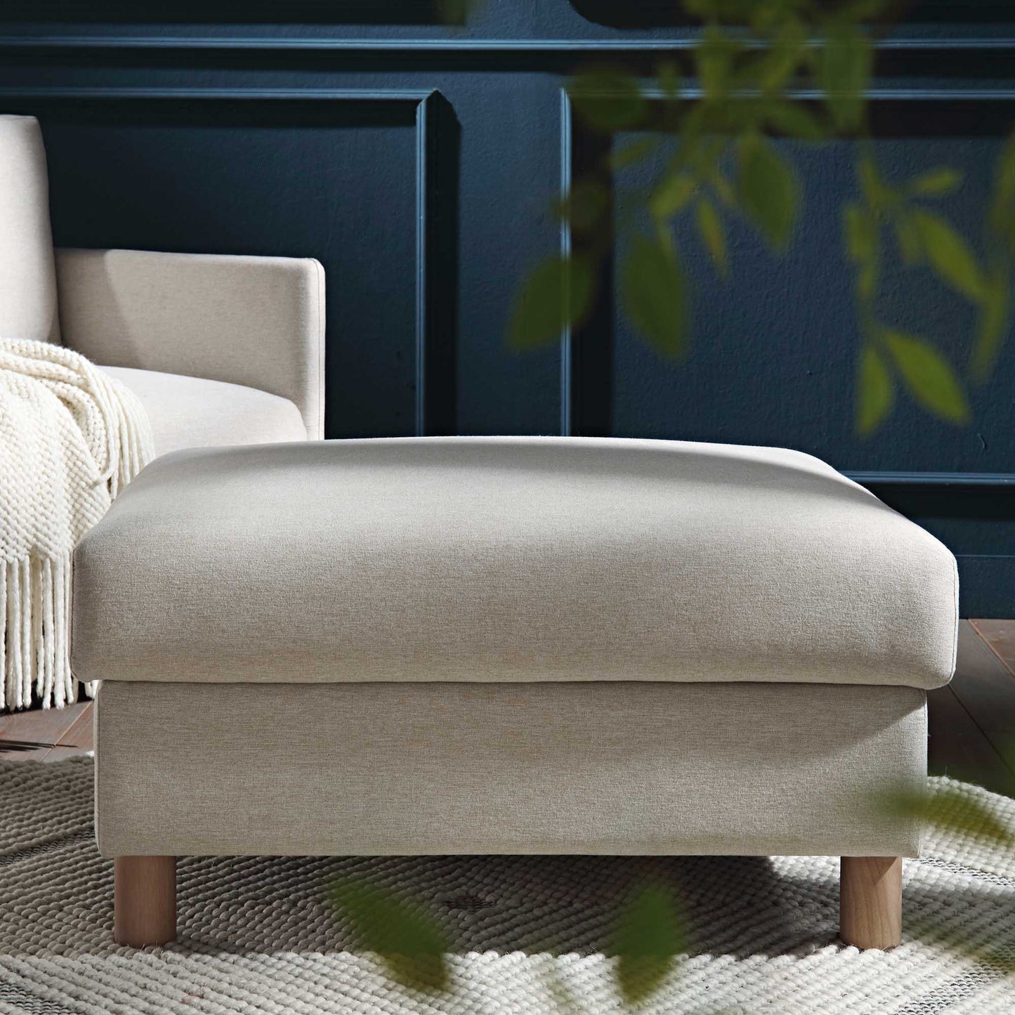 Pouf de rangement en tissu Timber Oatmeal