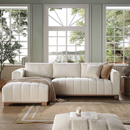 Canapé Belsize beige bouclé avec base en bois, grande méridienne orientée vers la gauche