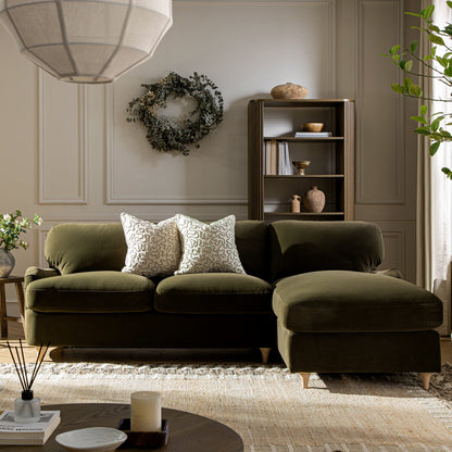 Canapé-lit en velours d'algues Daphnis, grande méridienne orientée à droite