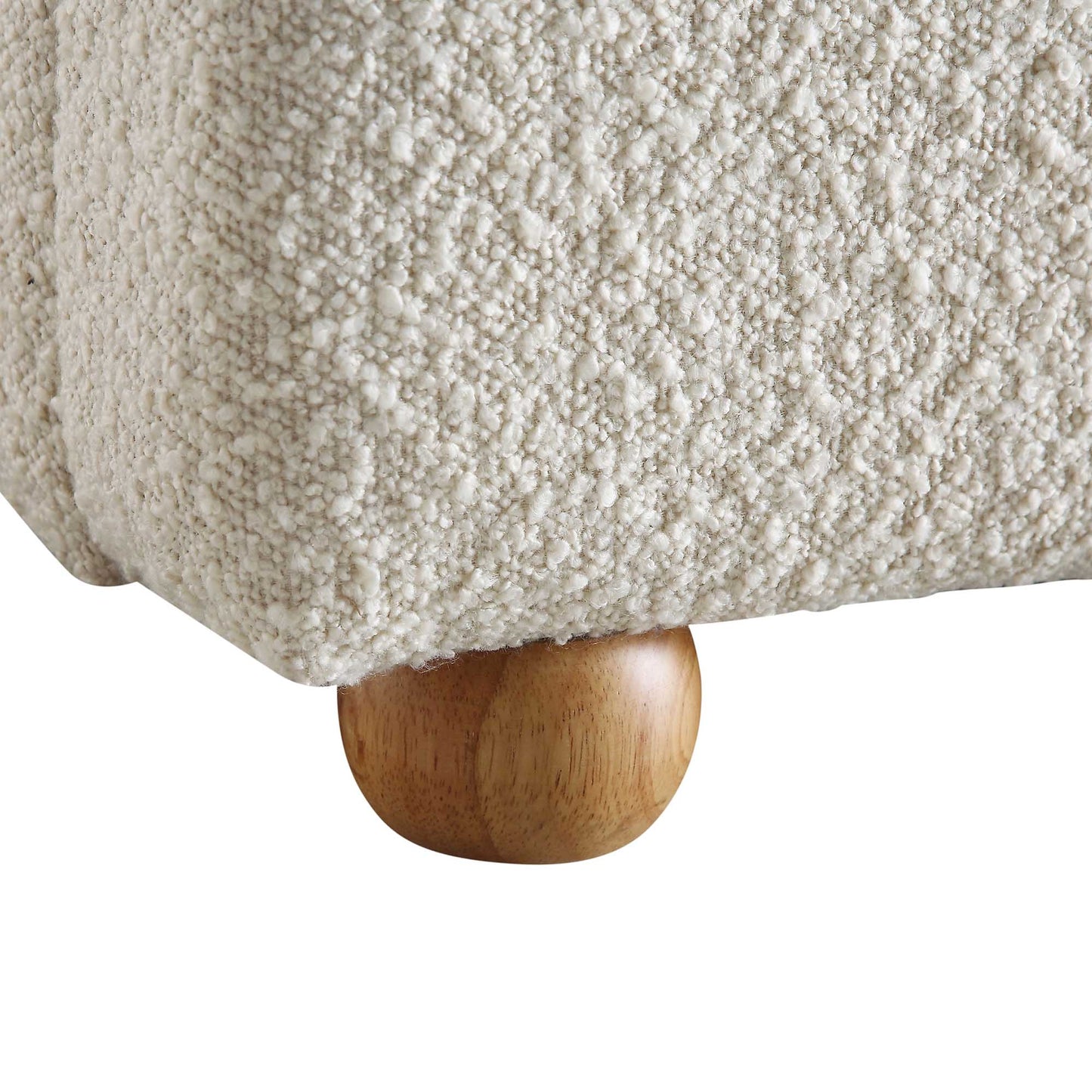 Lit coffre ottoman beige avec tête de lit incurvée Egerie