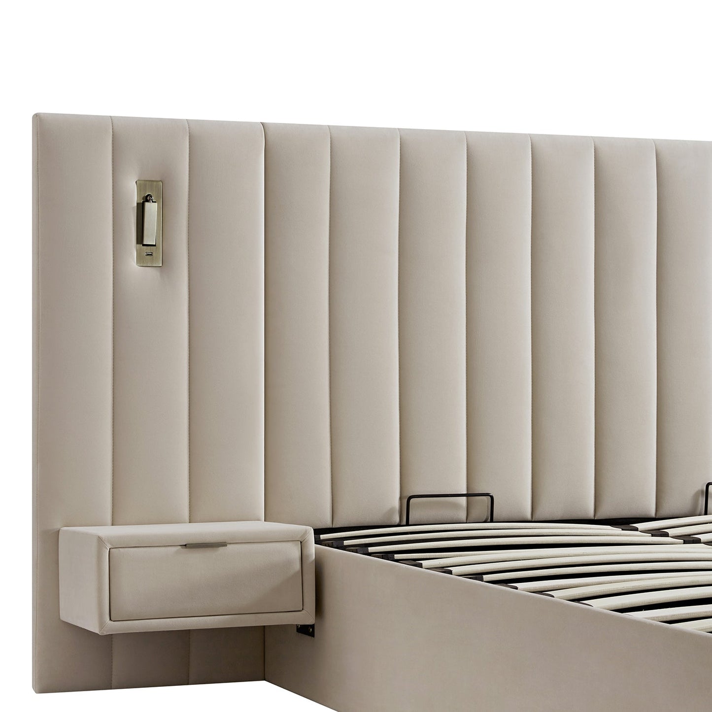 Lit coffre ottoman surdimensionné Tremezzo, velours champagne