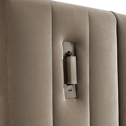 Lit coffre ottoman surdimensionné Tremezzo, velours taupe