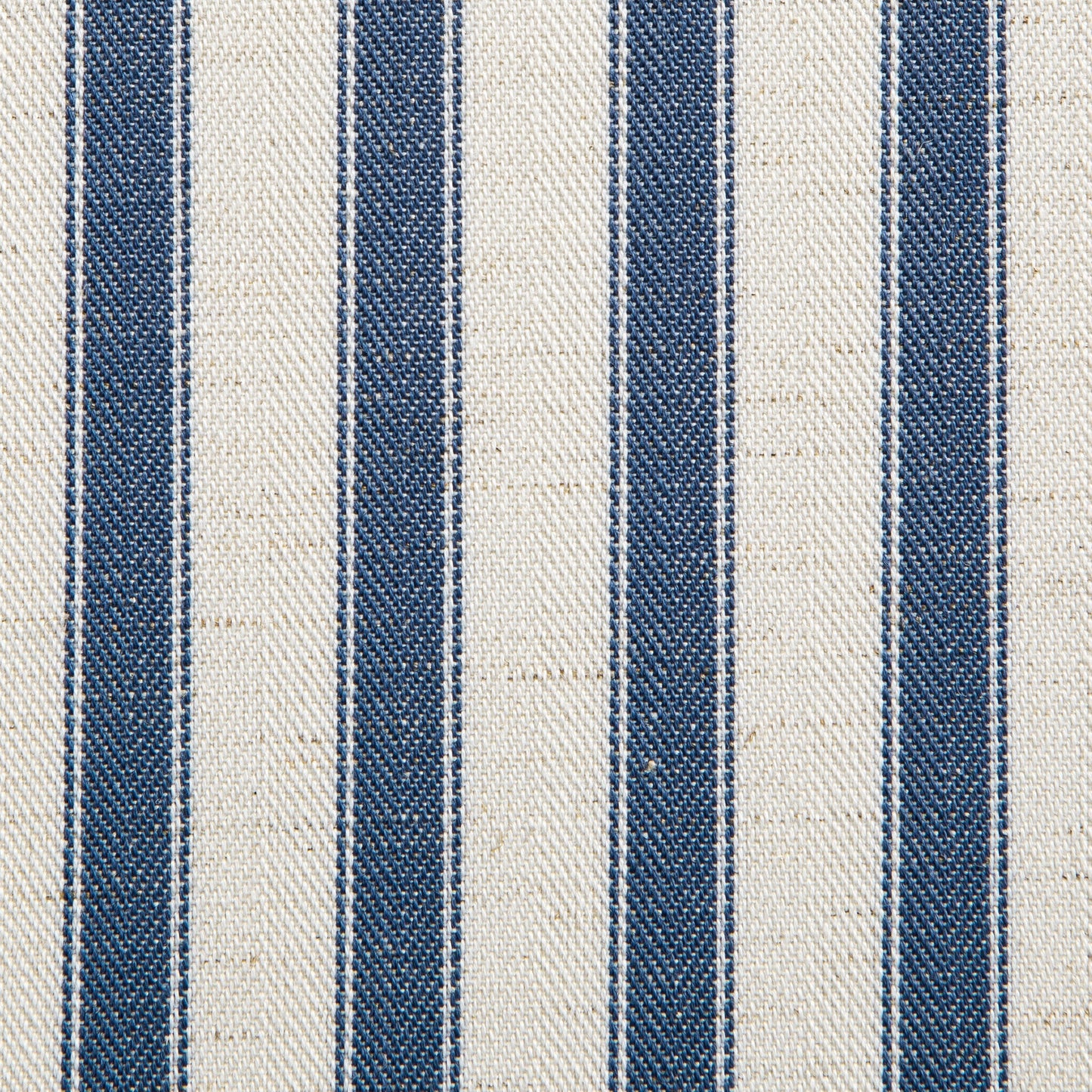 Lit ottoman rembourré Chilworth, mélange de lin à rayures bleues