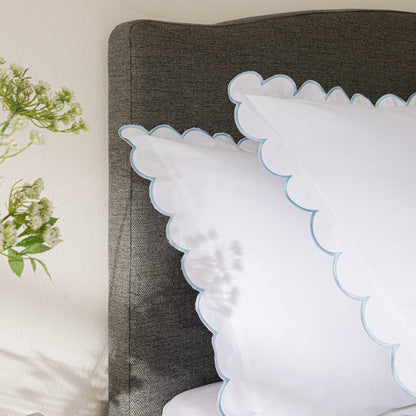 Lit ottoman rembourré Chilworth avec rangement, tissu tissé gris foncé