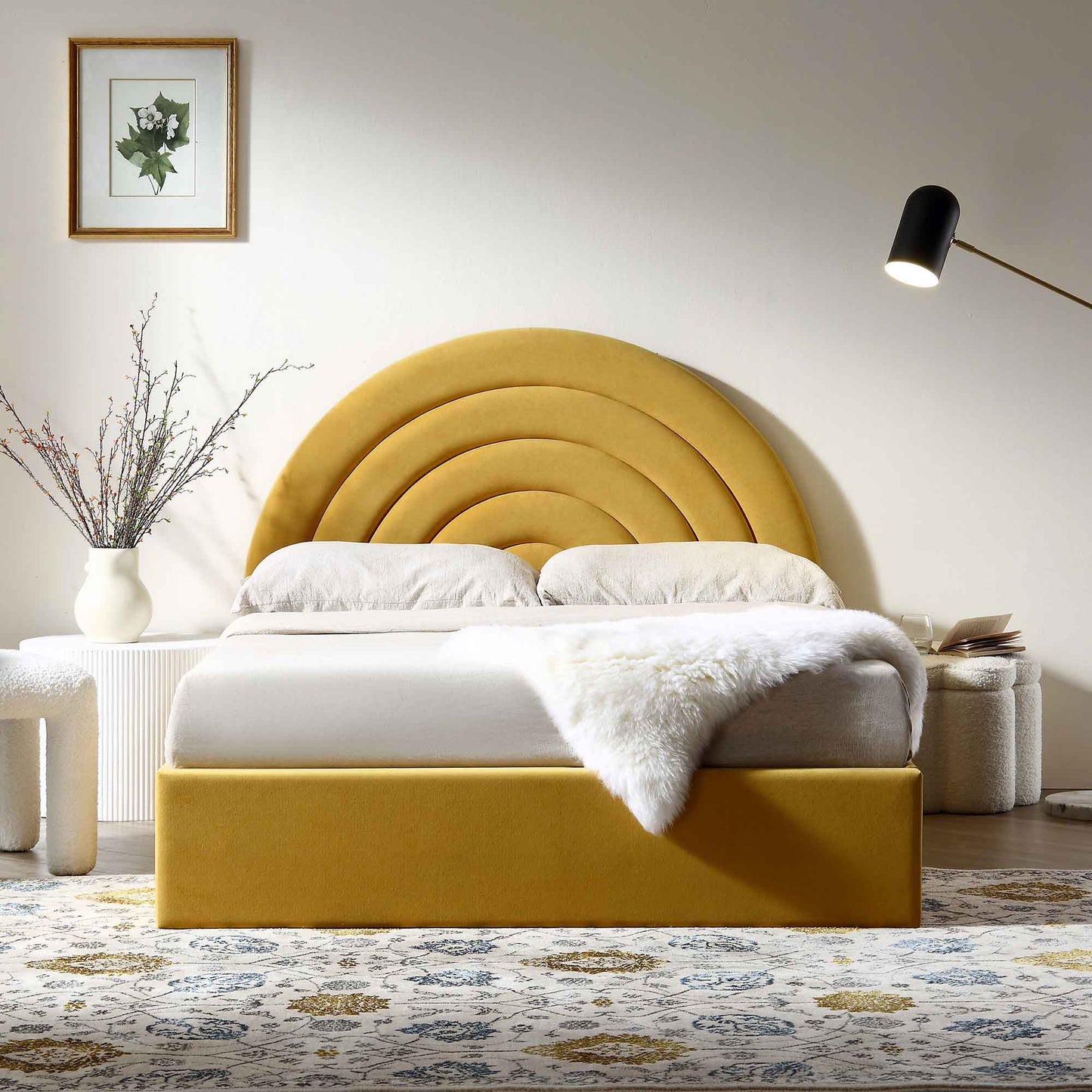 Lit coffre ottoman en velours jaune moutarde Archer