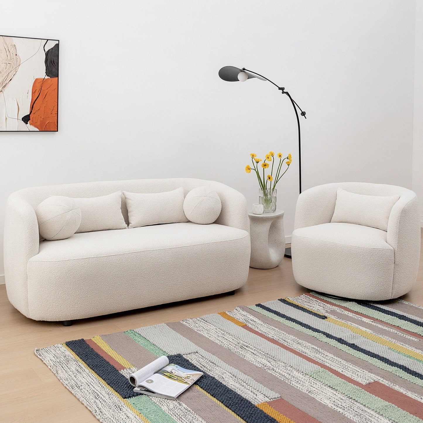 Canapé 2 places KINWELL en tissu bouclé avec coussins