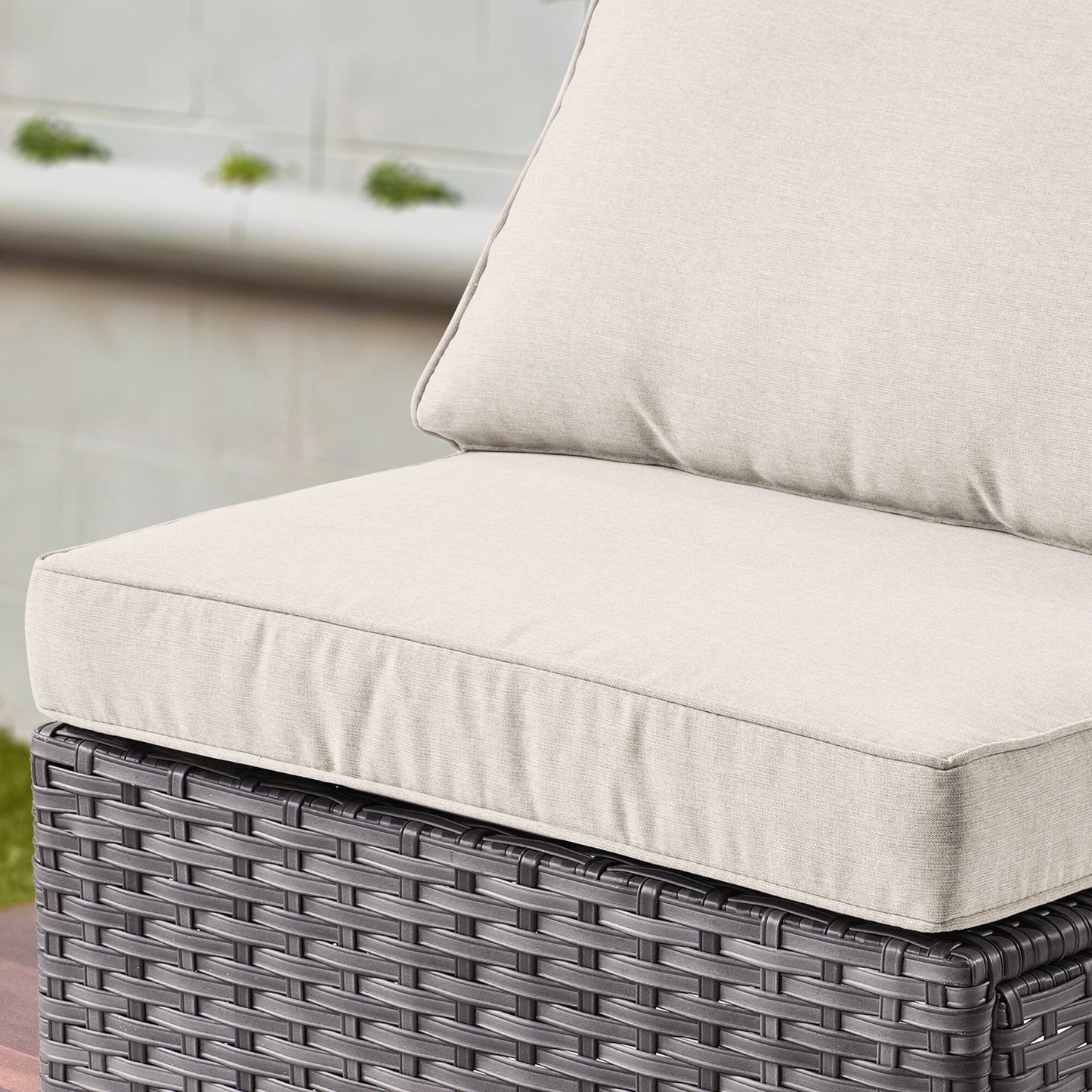 Ensemble de canapé d'angle 11 pièces en résine tressée avec assise profonde, fauteuils pivotants et foyer extérieur OVIOS