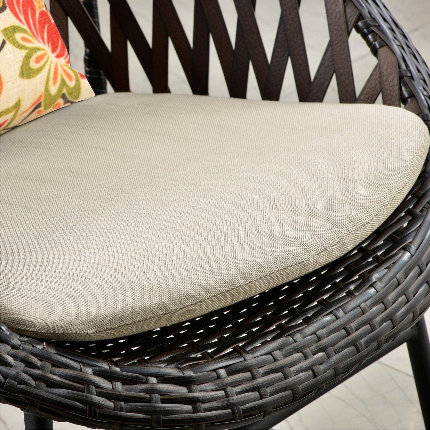 Ensemble bistro de patio OVIOS 3 pièces avec fauteuil à bascule et table basse en verre