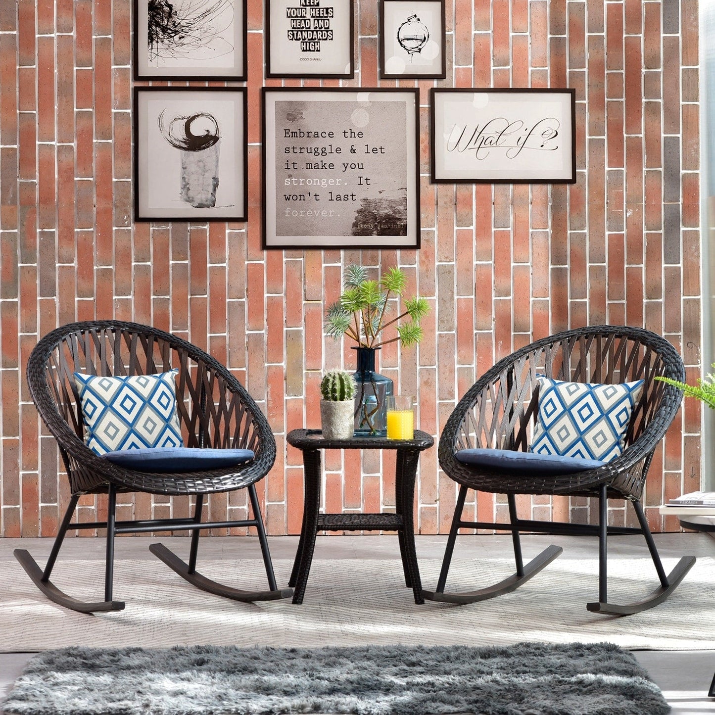 Ensemble bistro de patio OVIOS 3 pièces avec fauteuil à bascule et table basse en verre