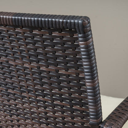 Ensemble bistro d'extérieur 3 pièces en osier Peterson avec coussins par Christopher Knight Home