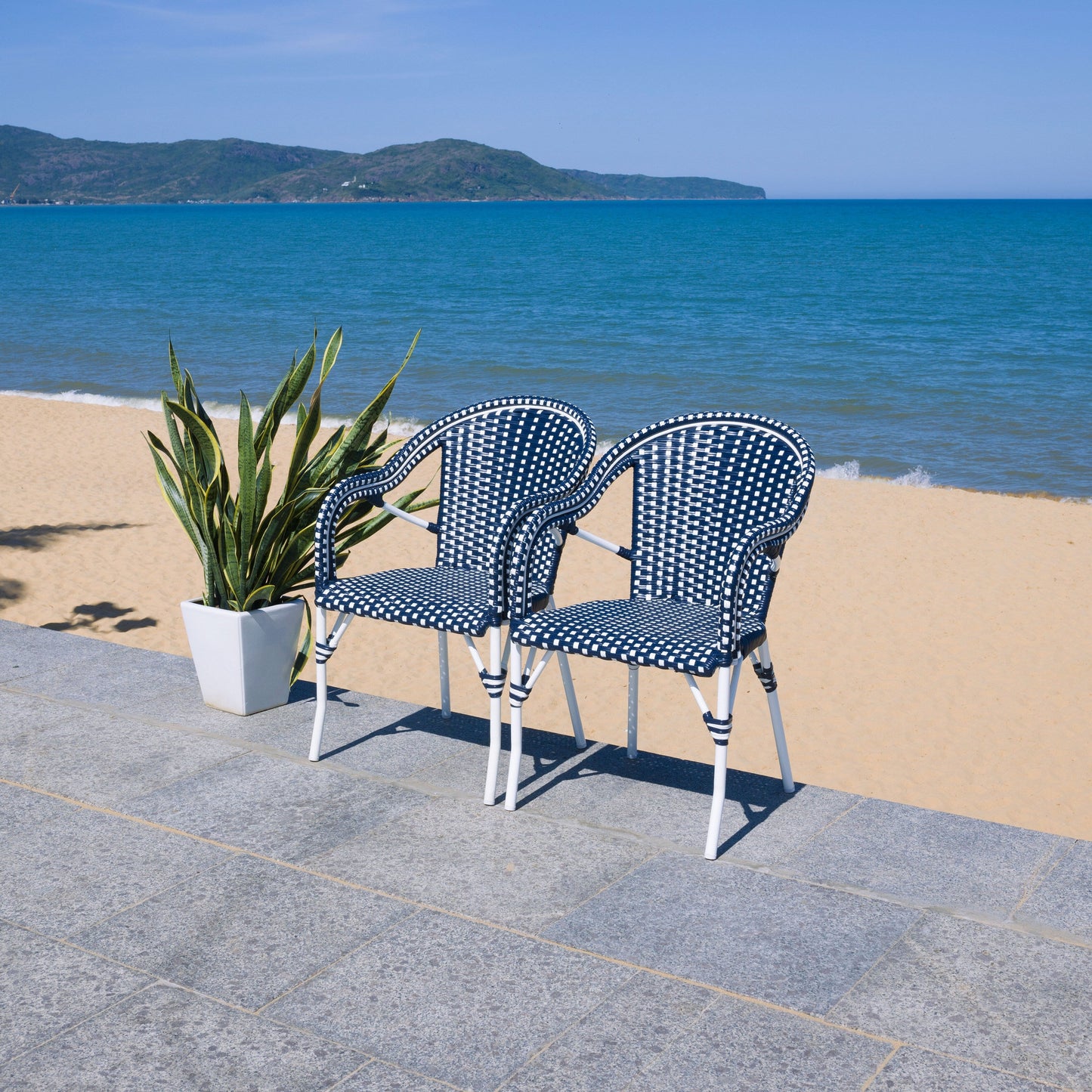 Fauteuil Doreth de SAFAVIEH (lot de 2) - 23 cm (L) x 36 cm (P) x 25 cm (H)