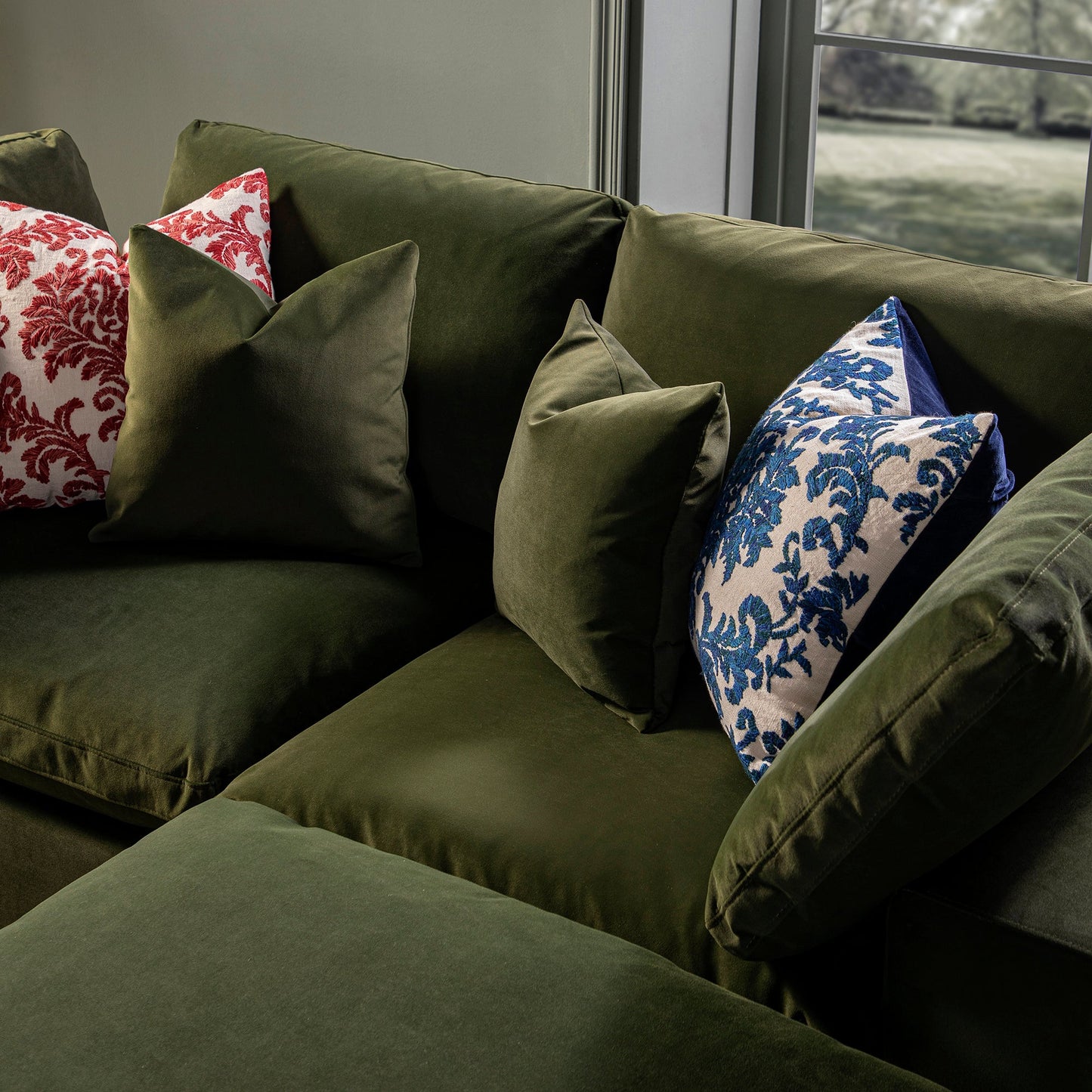 Canapé modulaire en velours vert mousse Lutyens, méridienne 2 pièces