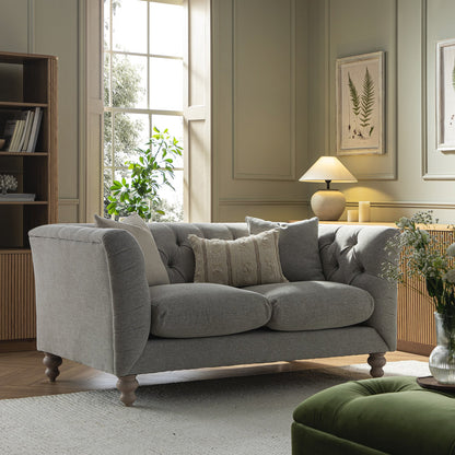 Canapé 2 places Ashby Chesterfield, chenille gris brume