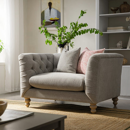 Causeuse Ashby Chesterfield, chenille gris brume