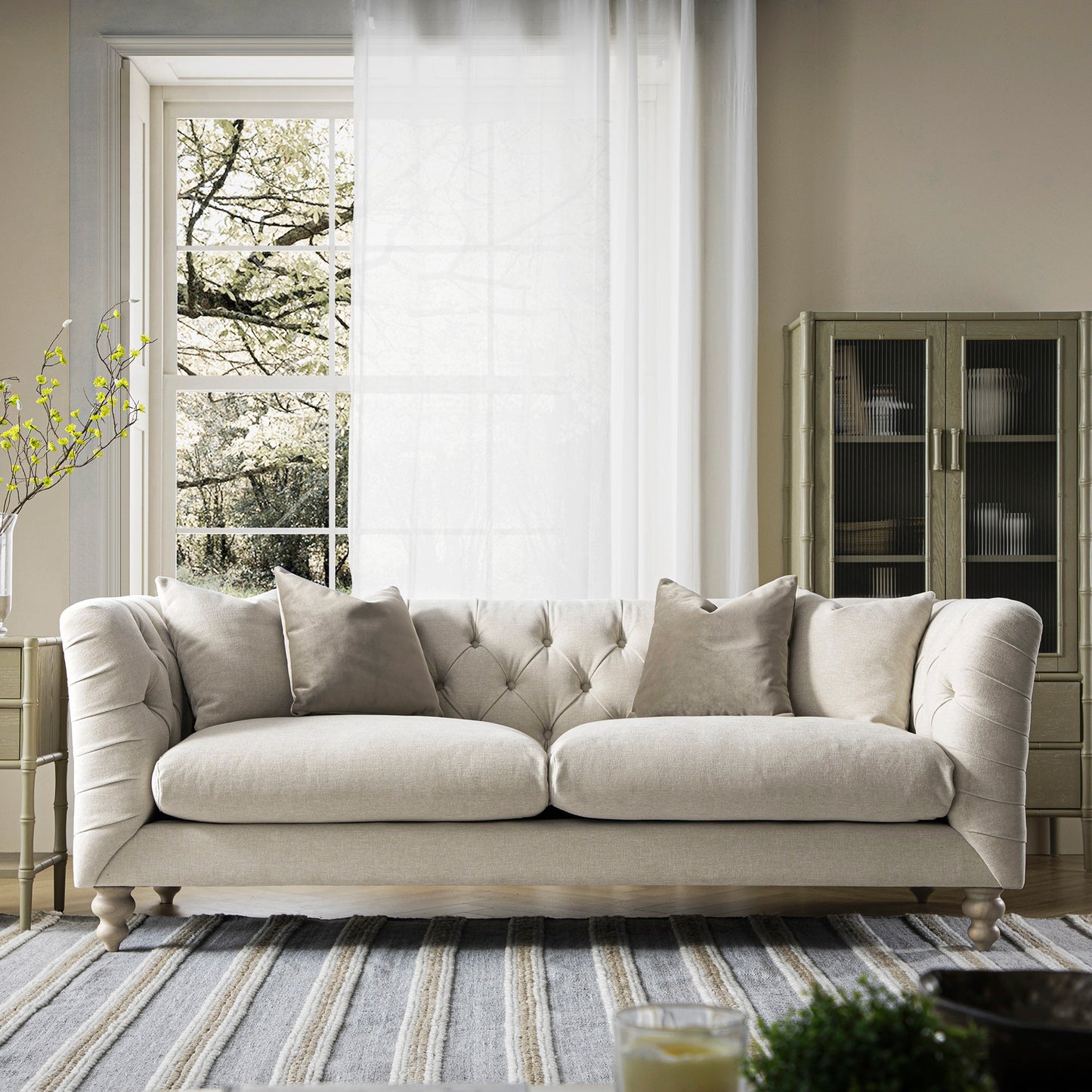 Grand canapé 3 places Ashby Chesterfield, chenille avoine