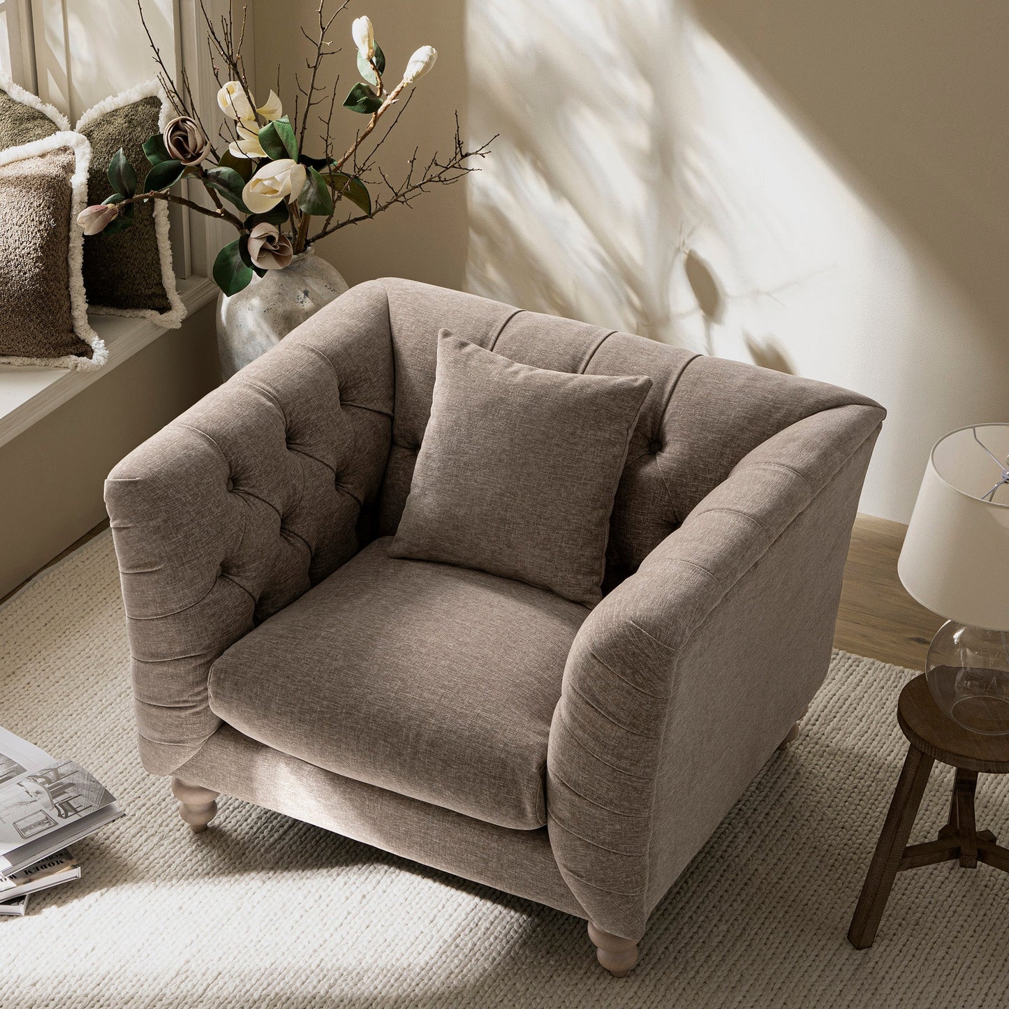 Fauteuil Chesterfield Ashby, chenille taupe