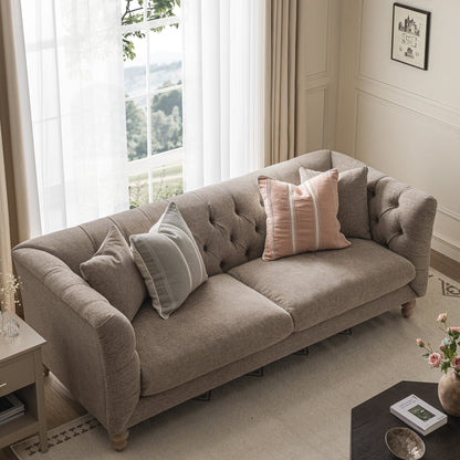 Grand canapé 3 places Ashby Chesterfield, chenille taupe