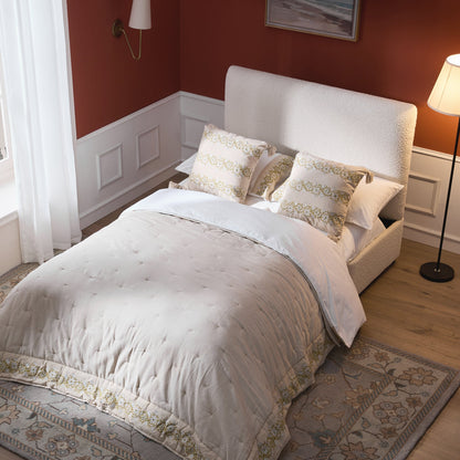 Lit double pliant Magda dans un pouf, beige bouclé