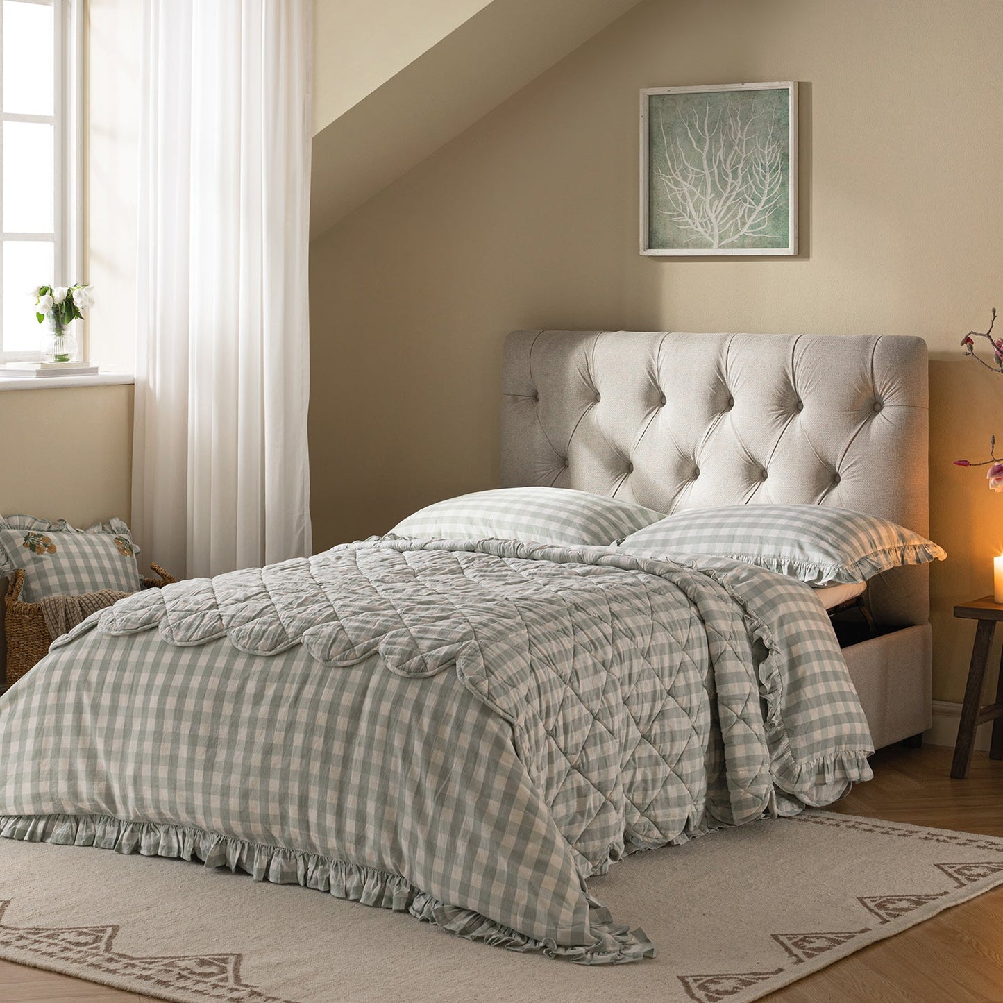 Petit lit double rabattable Portland avec boutons, ottoman, tissu tissé beige