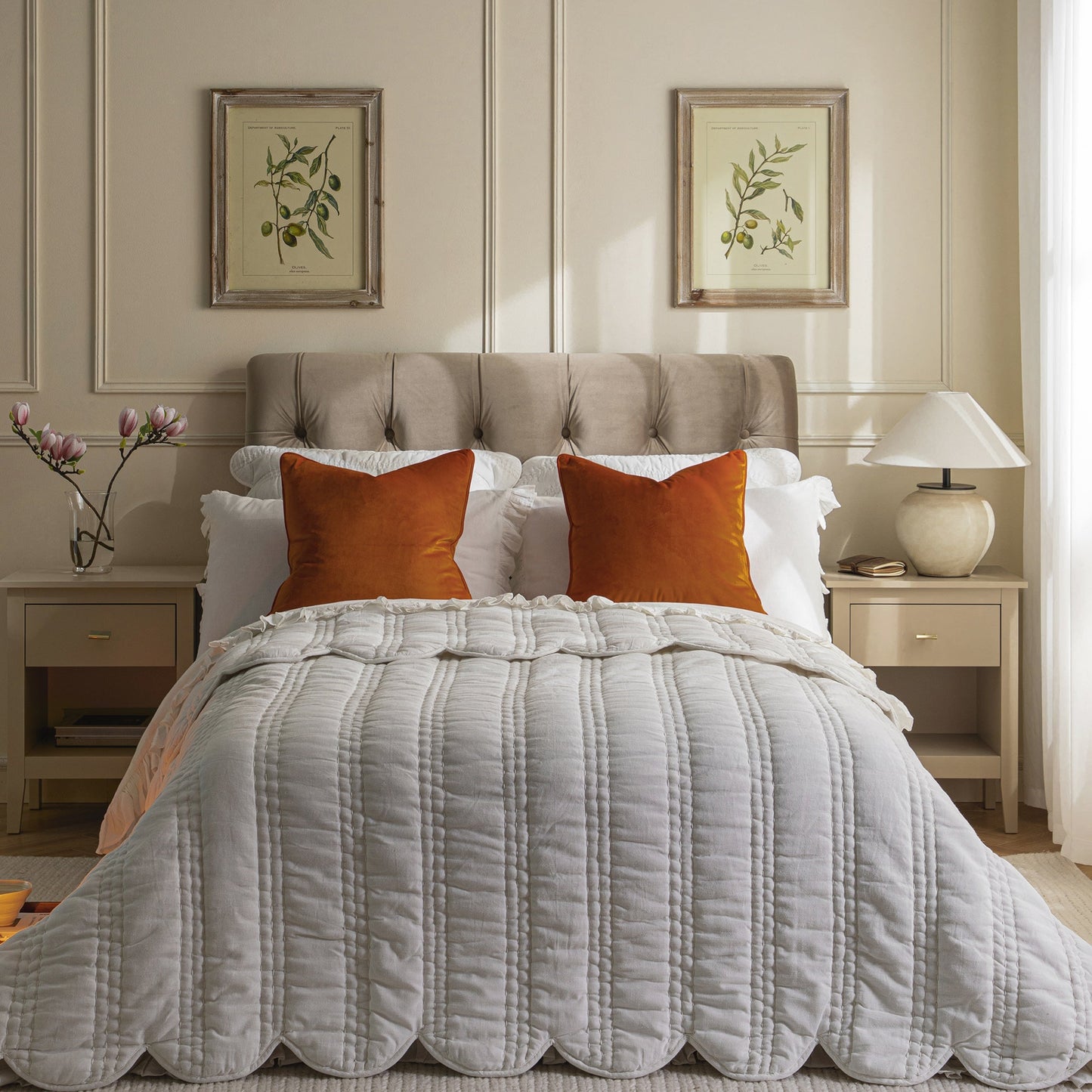 Petit lit double rabattable Portland avec boutons, ottoman, velours vison