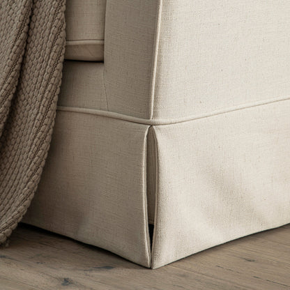 Grand canapé 3 places Fitz avec jupe, mélange de lin couleur avoine