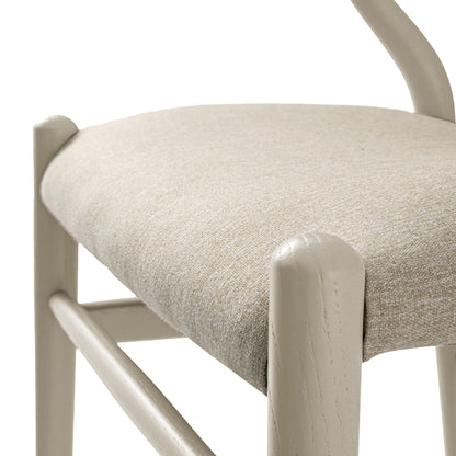 Chaise de salle à manger rembourrée Hansel, cadre taupe avec tissu avoine