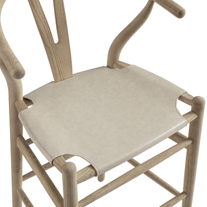 Tabouret de bar Hansel, structure en orme patiné et assise en similicuir gris clair
