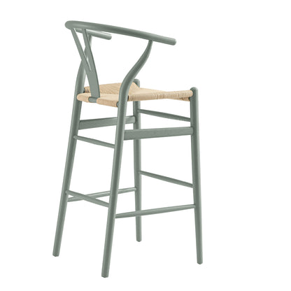 Tabouret de bar Hansel en bois tressé naturel, cadre vert sauge
