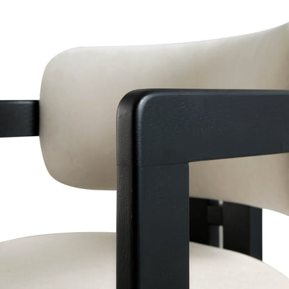 Chaise rembourrée Stanford à cadre courbé en chêne, velours champagne noir