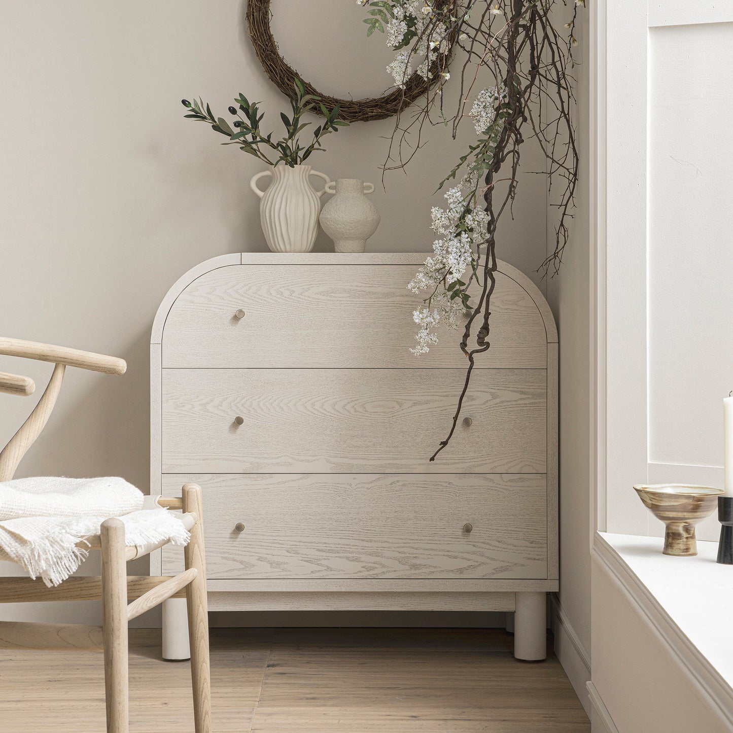 Commode 3 tiroirs Maude, frêne blanc lavé