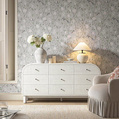 Commode Maude 9 tiroirs, frêne blanc lavé avec raphia