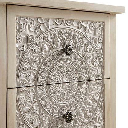 Table de chevet à 2 tiroirs sculptée blanchie à la chaux de Chantilly