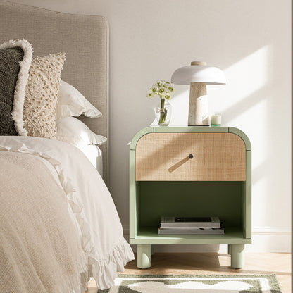 Table de chevet Maude à 1 tiroir, frêne pistache atténué avec raphia