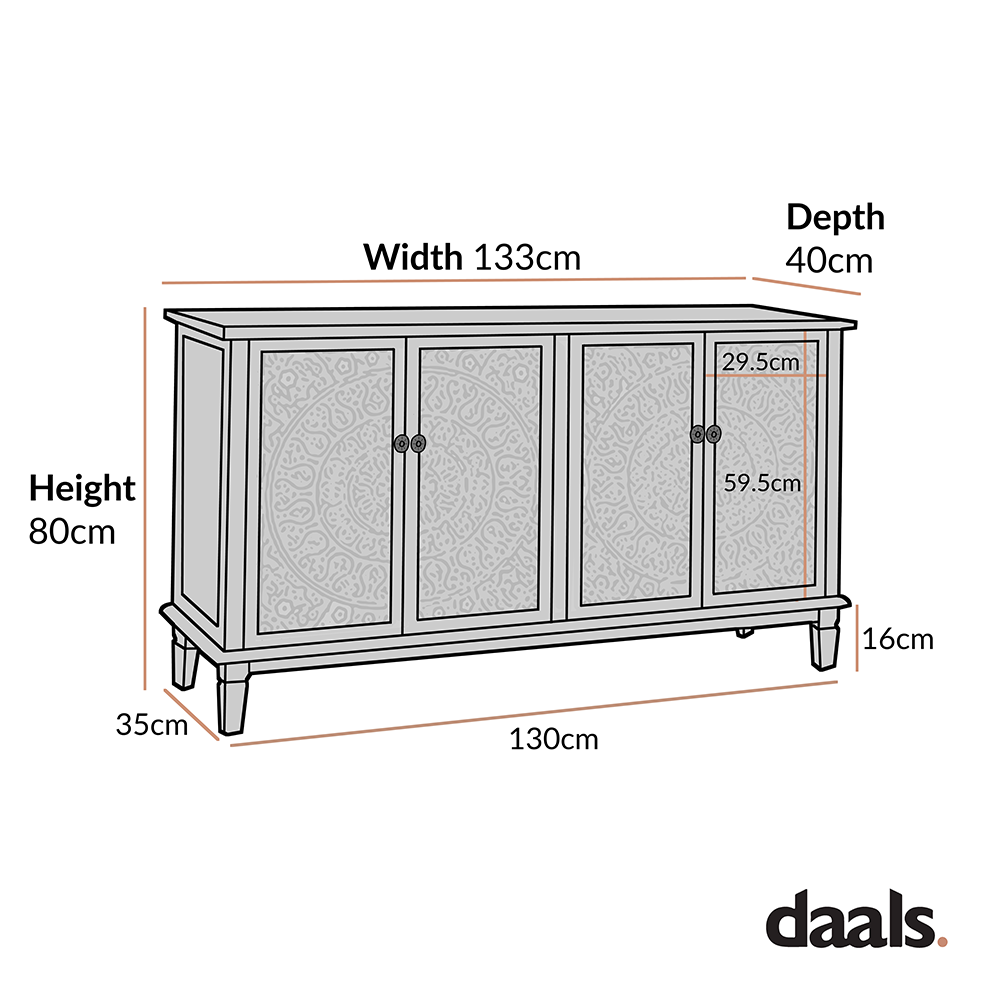 Grand buffet sculpté blanchi à la chaux de Chantilly