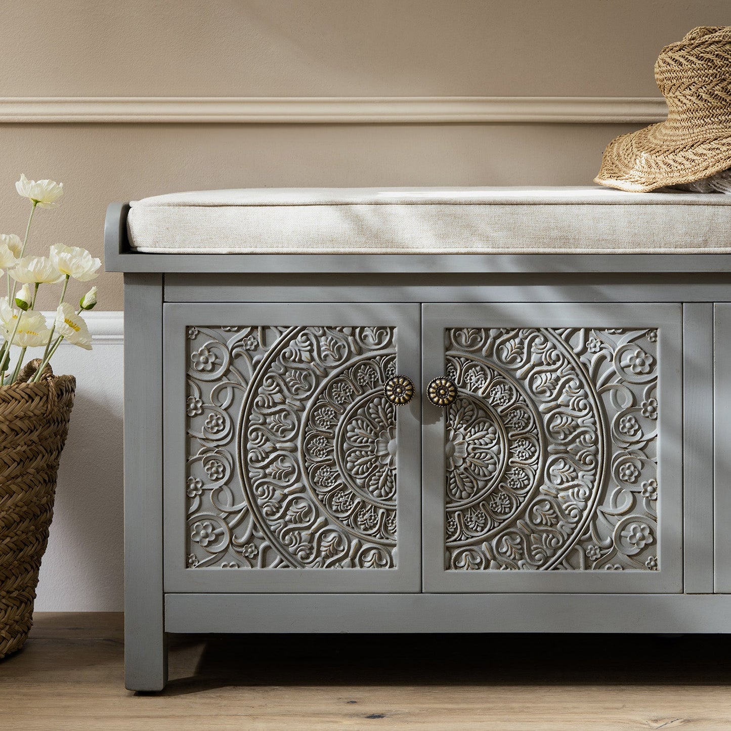 Banc de rangement sculpté Chantilly gris moyen