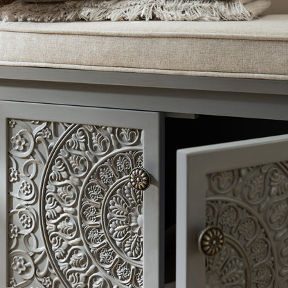 Banc de rangement sculpté Chantilly gris moyen