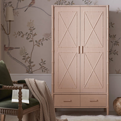 Armoire double en imitation bambou Elstowe, rose nude